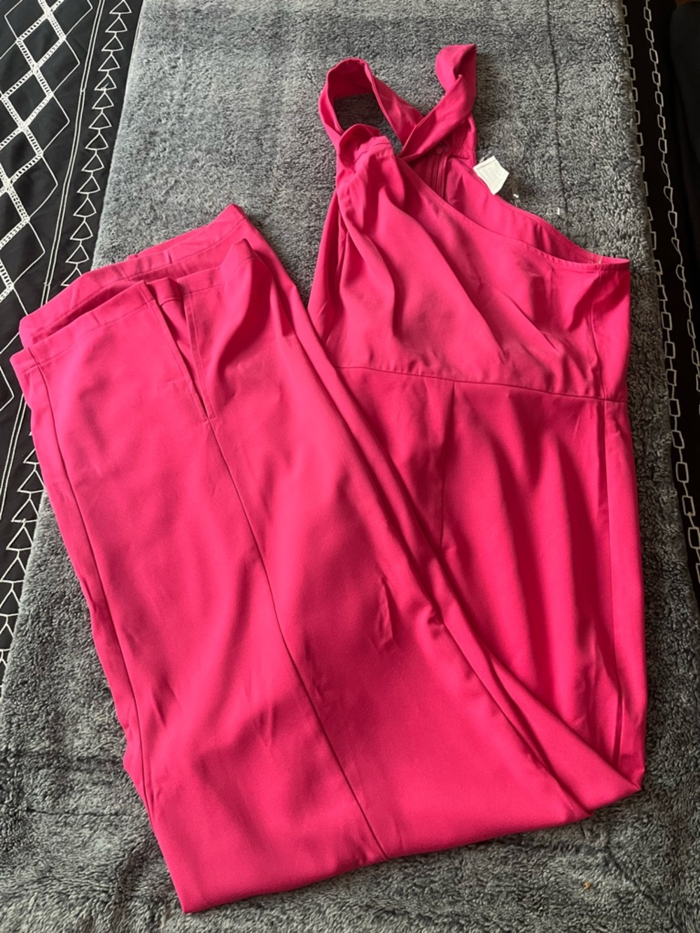 ANDREE BY UNIT Fuchsia Pink Halter Jumpsuit